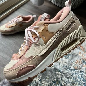 Nike Air Max 90 Futura